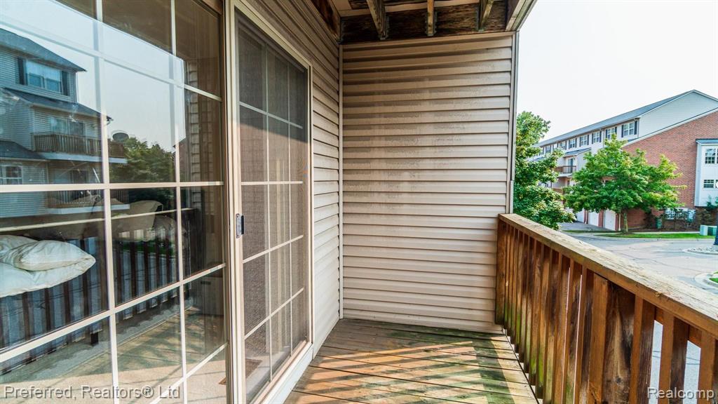 16928 Farmington Road Livonia, MI 48154 - Photo 16 of 28