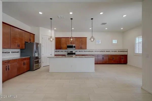 $2,899 | 10583 West Bronco Trail, Peoria, AZ 85383