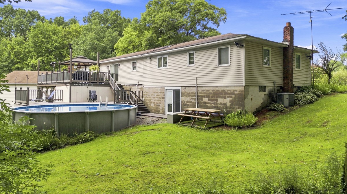 16737 Round Top Road Meadville, PA 16335 - Photo 31 of 44 Gallery Image 31