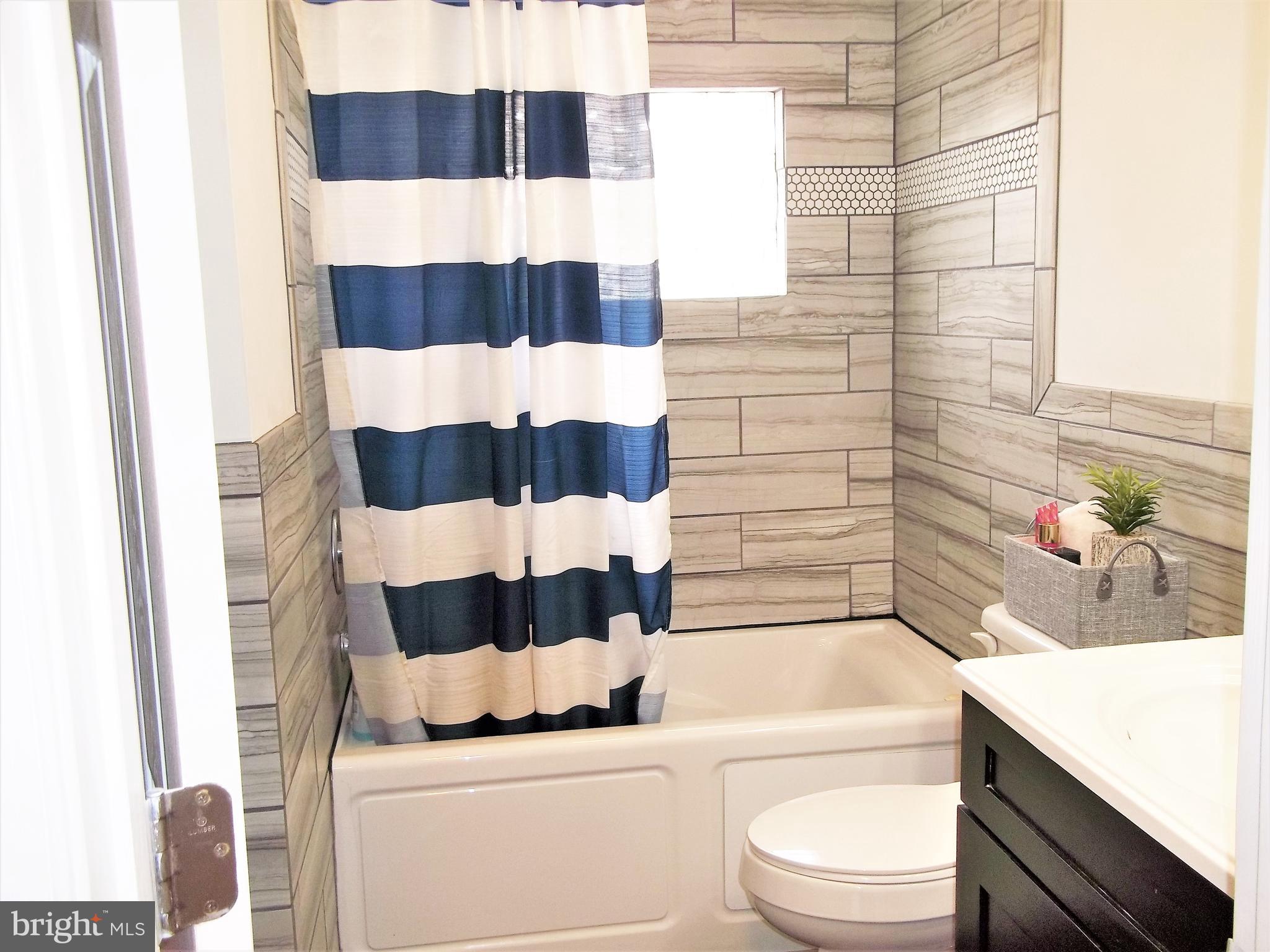 300 Breslin Road Joppa, MD 21085 - Photo 22 of 41 Full Bathroom with Jetted Tub