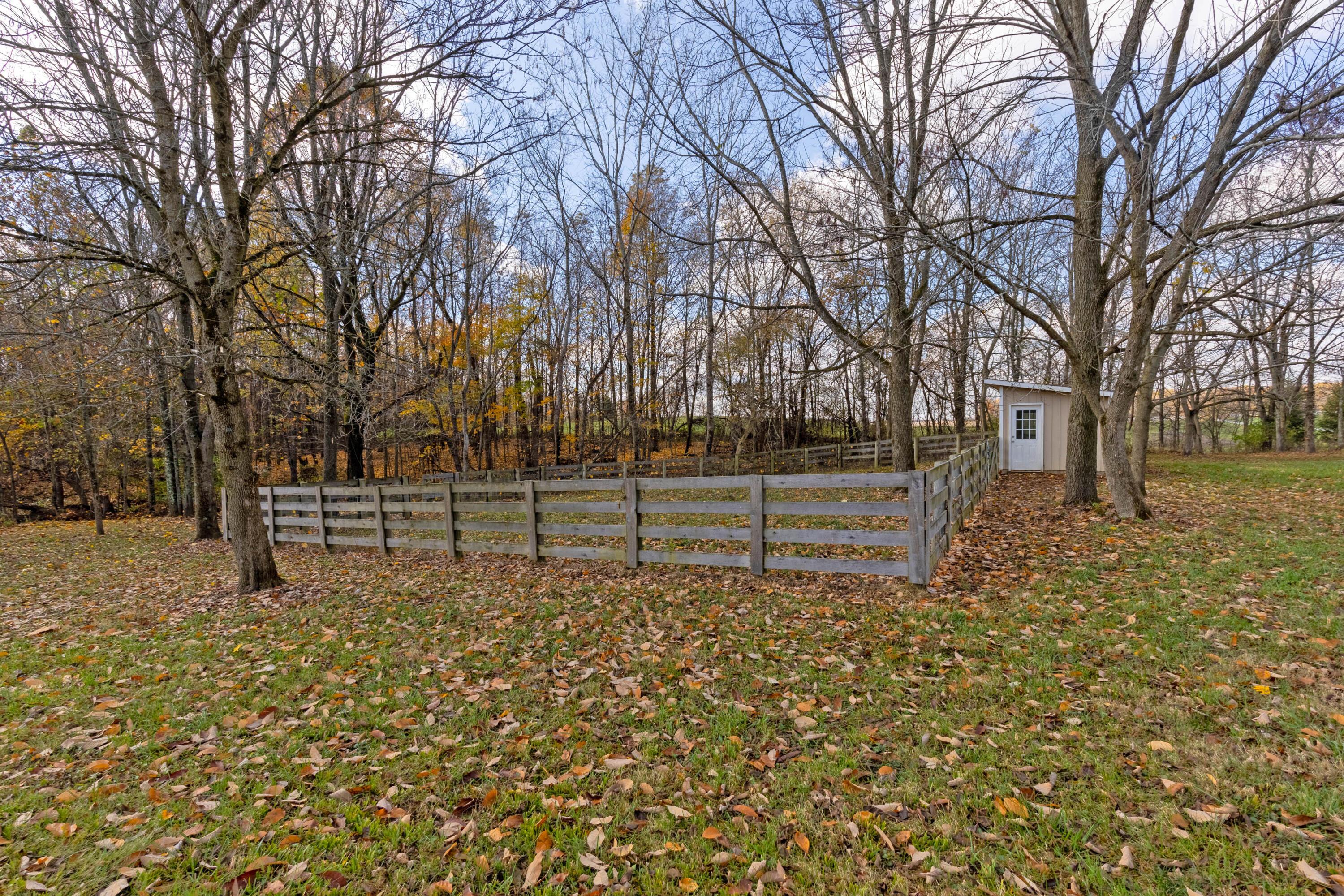 8850 Trimmer Road Centerburg, OH 43011 - Photo 88 of 99 89. Dog Run