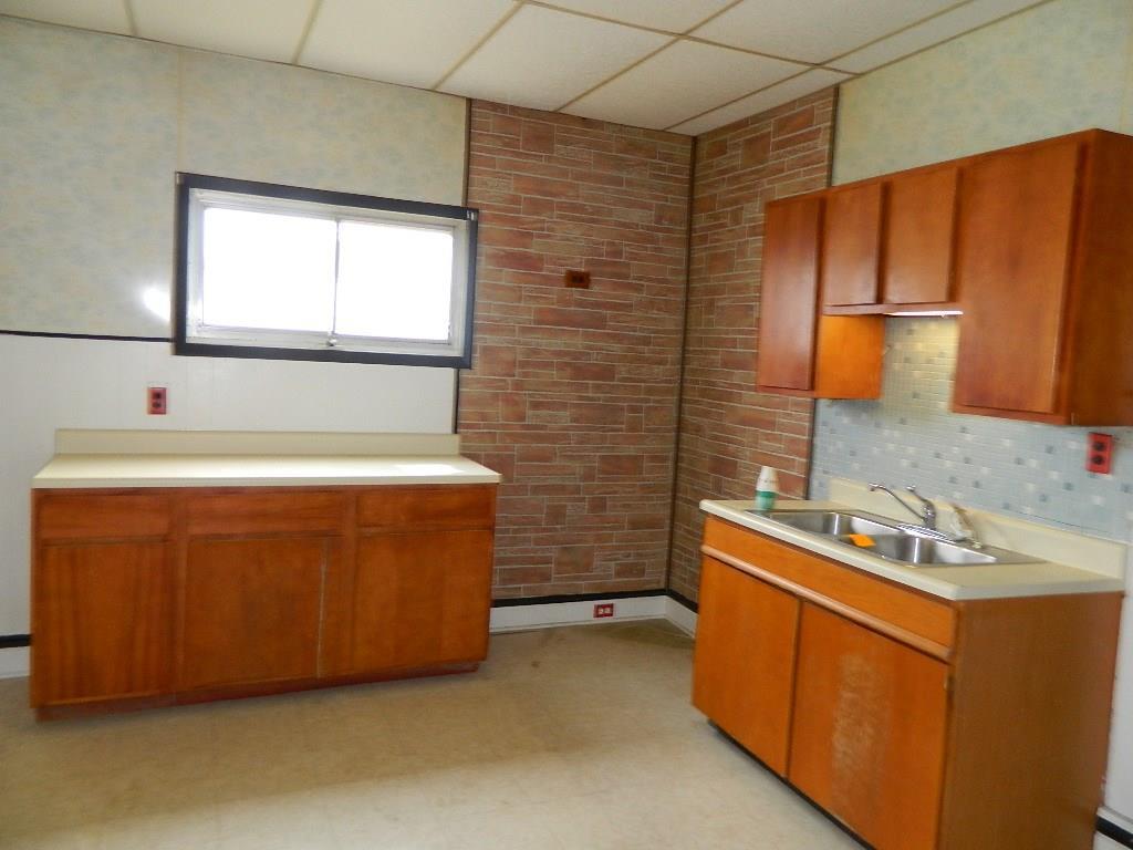 1422 Clay Street Springfield, OH 45505 - Photo 15 of 18