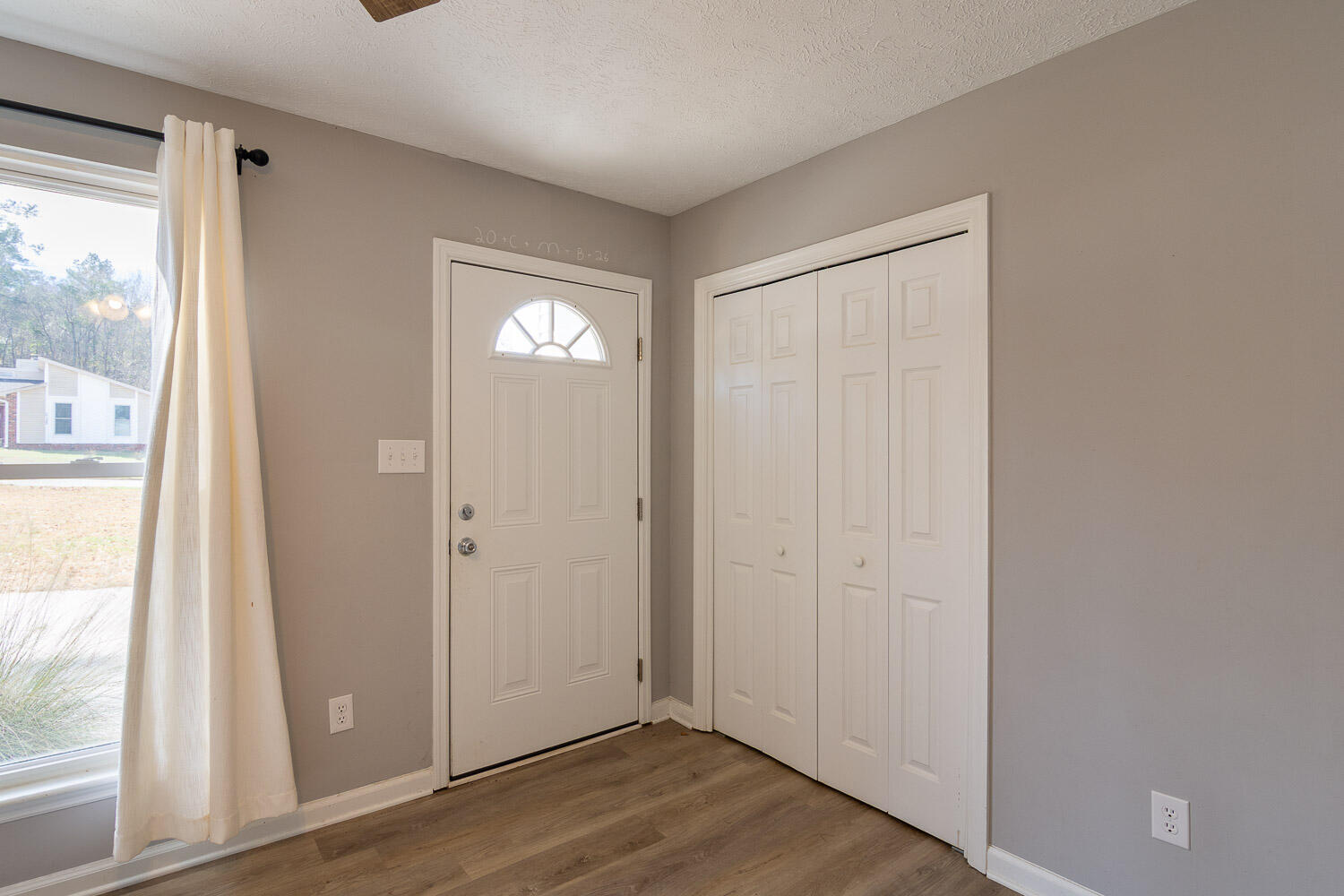 2115 Oakleaf Way Augusta, GA 30906 - Photo 4 of 22 2115 Oak Leaf-MLS-4