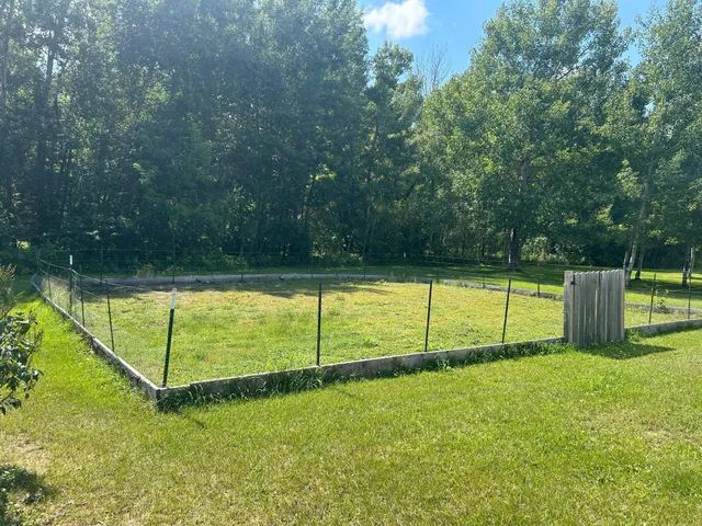 $256,000 | 55224 Highway 11, Warroad, MN 56763