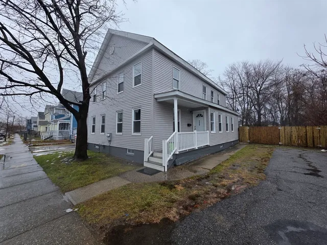 $429,000 | 113-117 Cedar Street, Springfield, MA 01105