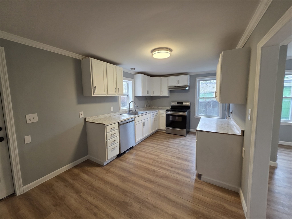 113-117 Cedar Street Springfield, MA 01105 - Photo 8 of 41 Gallery Image 8