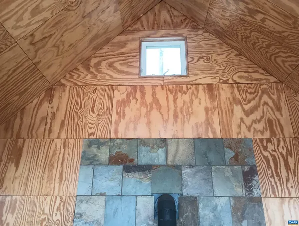 $270,000 | 1215 Battery Hill Lane, Tyro, VA 22976