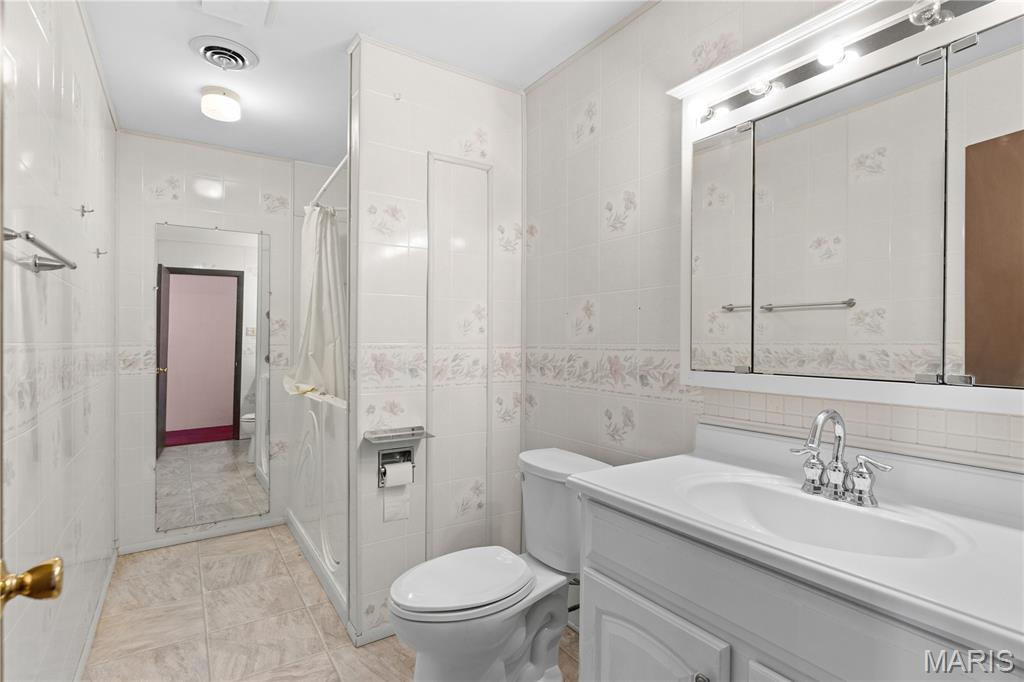 4674 Miller Road House Springs, MO 63051 - Photo 12 of 34 Gallery Image 12
