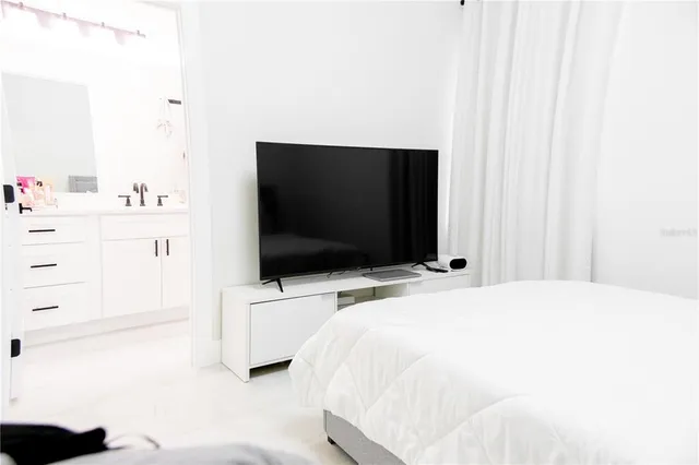 $4,300 | 15435 Verona Avenue, Clearwater, FL 33760