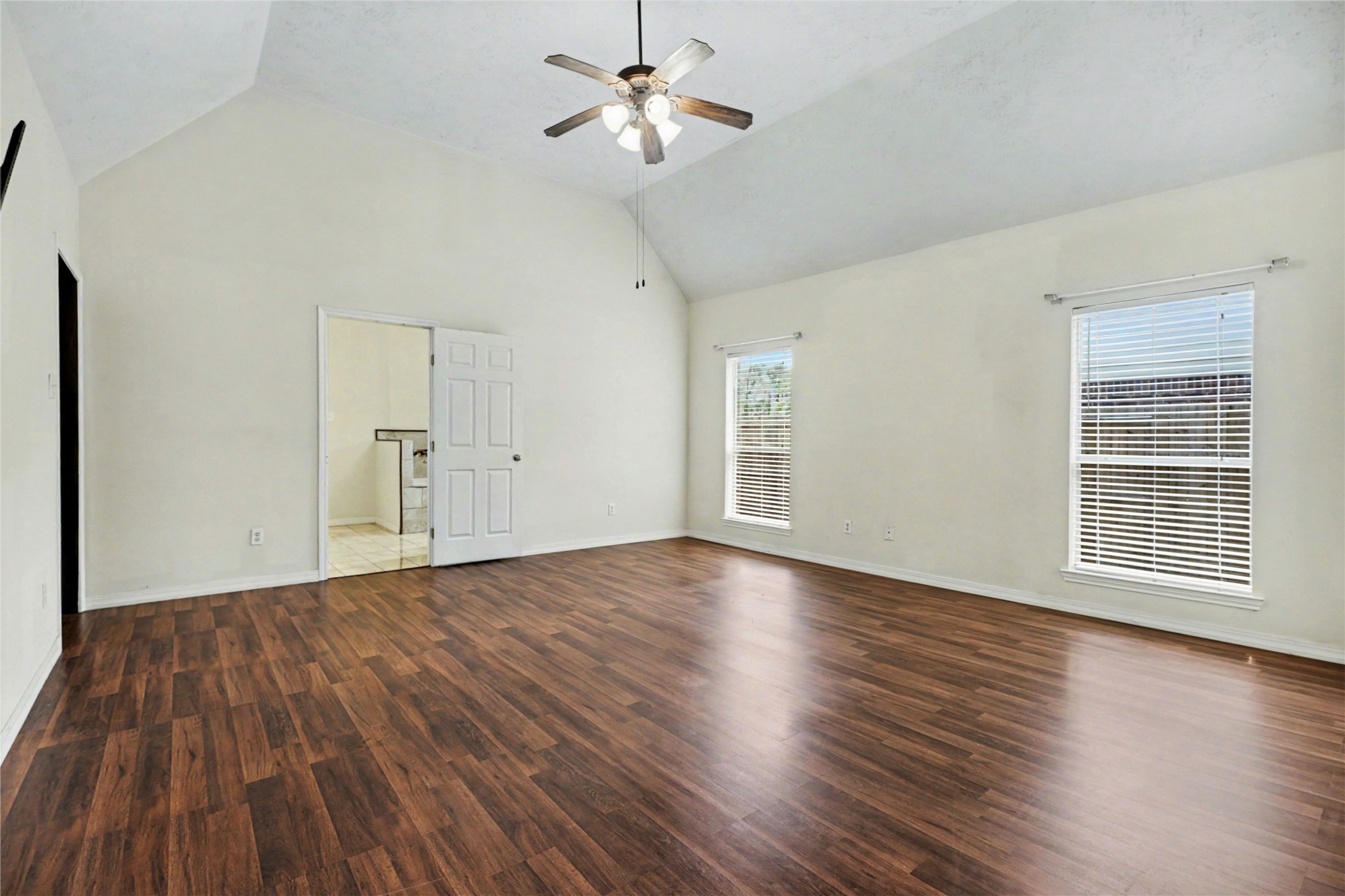 9714 Crystal Boulevard Baytown, TX 77521 - Photo 21 of 36