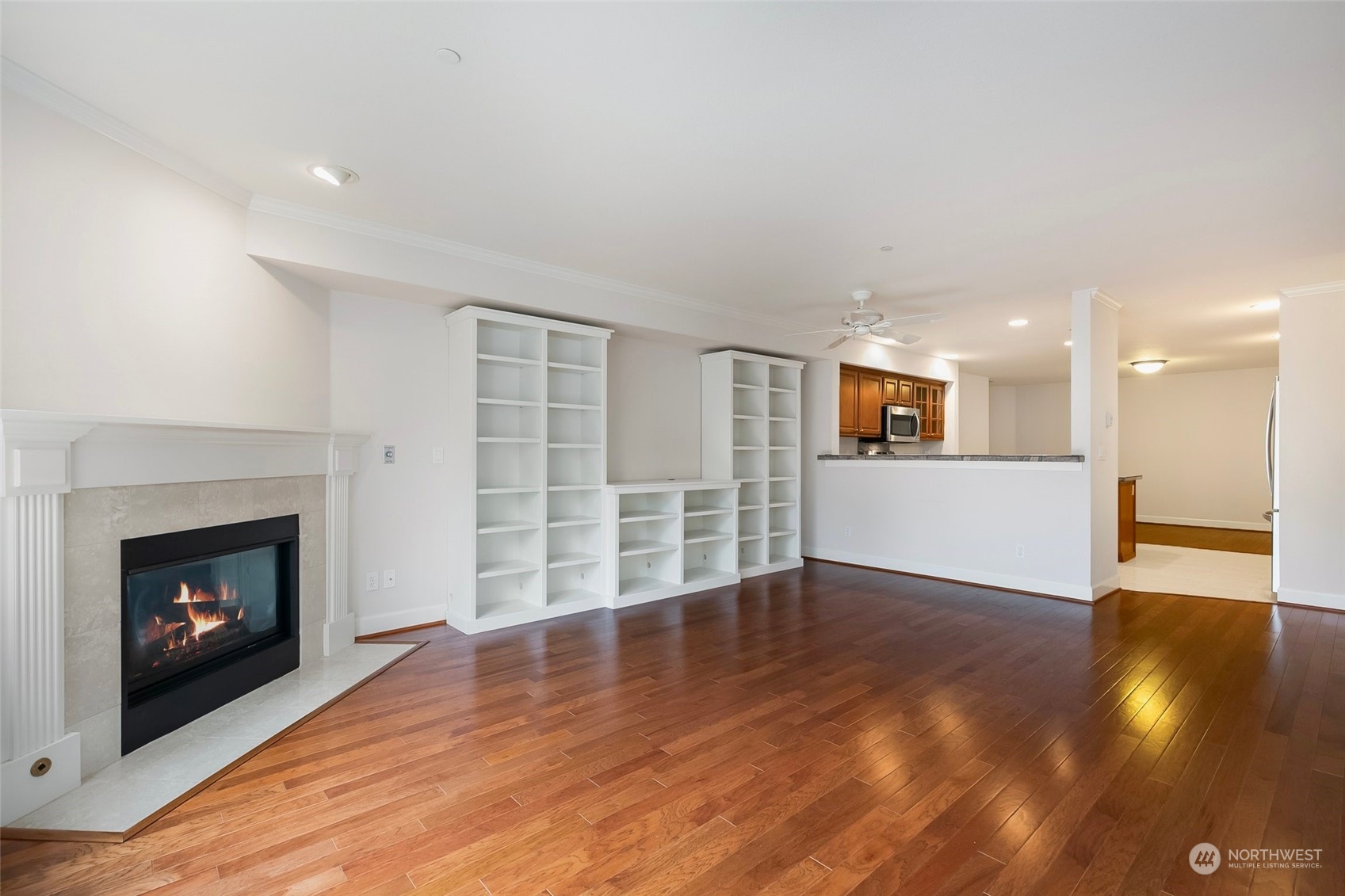 400 Walnut Street, Unit 103 Edmonds, WA 98020 - Photo 5 of 30 Gallery Image 5