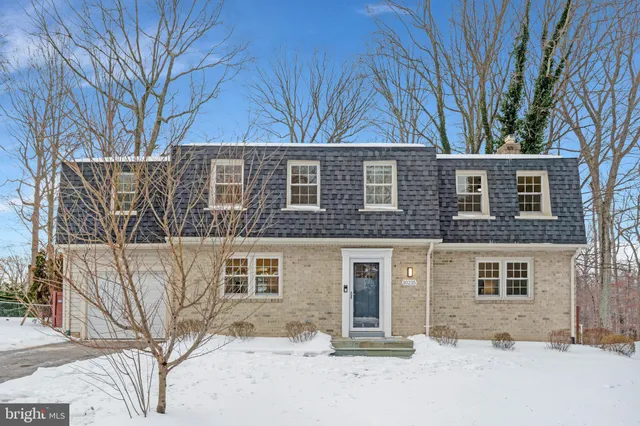 $1,250,000 | 10215 Commonwealth Boulevard, Fairfax, VA 22032