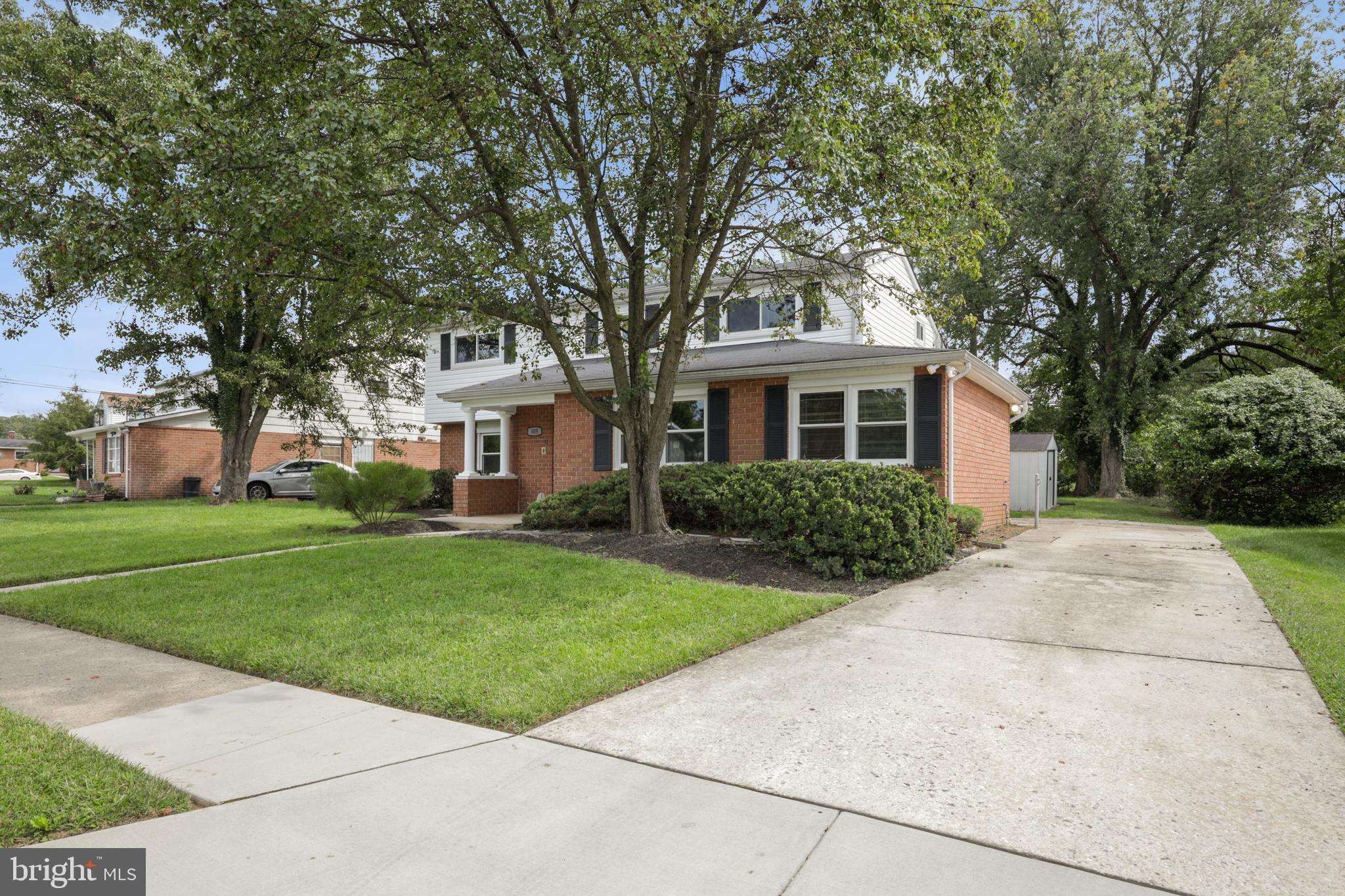 805 Hopewood Road Baltimore, MD 21208 - Photo 2 of 35