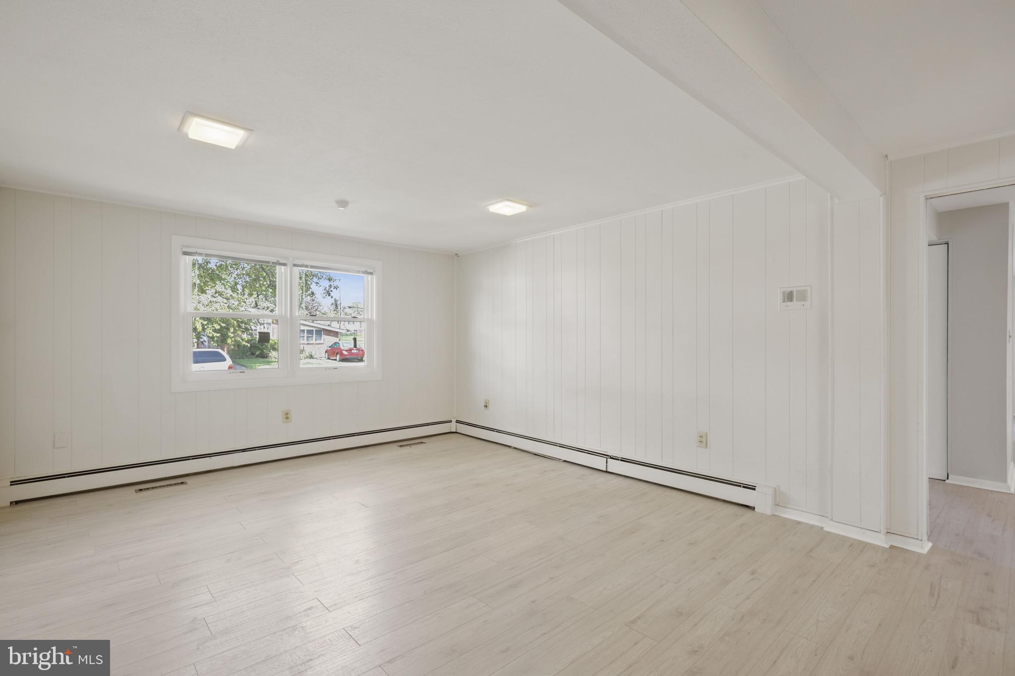 805 Hopewood Road Baltimore, MD 21208 - Photo 17 of 35