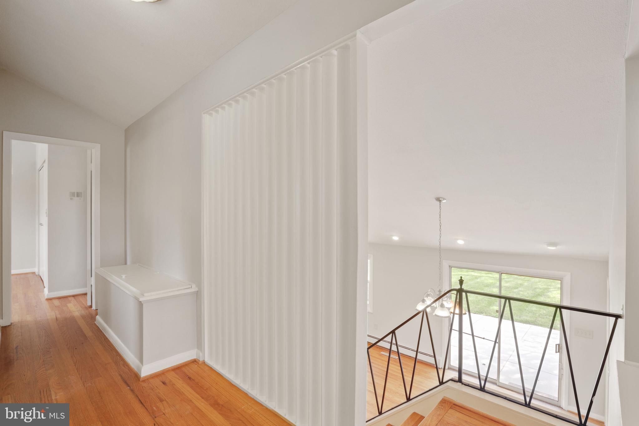 805 Hopewood Road Baltimore, MD 21208 - Photo 21 of 35