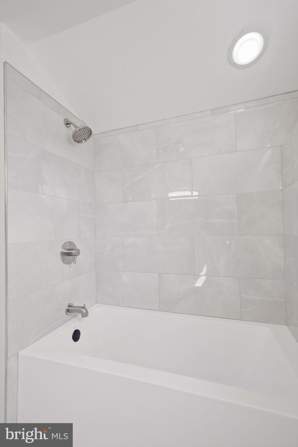 805 Hopewood Road Baltimore, MD 21208 - Photo 29 of 35