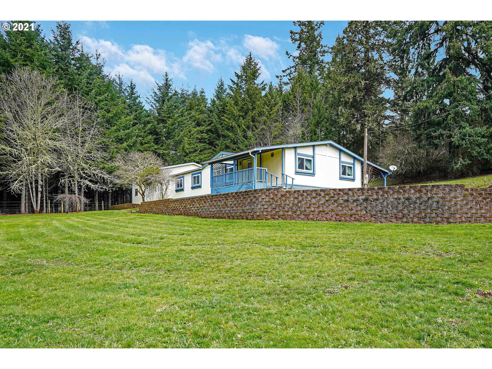 28524 Ridgeway Road Sweet Home, OR 97386 - Photo 1 of 32 Gallery Image 1