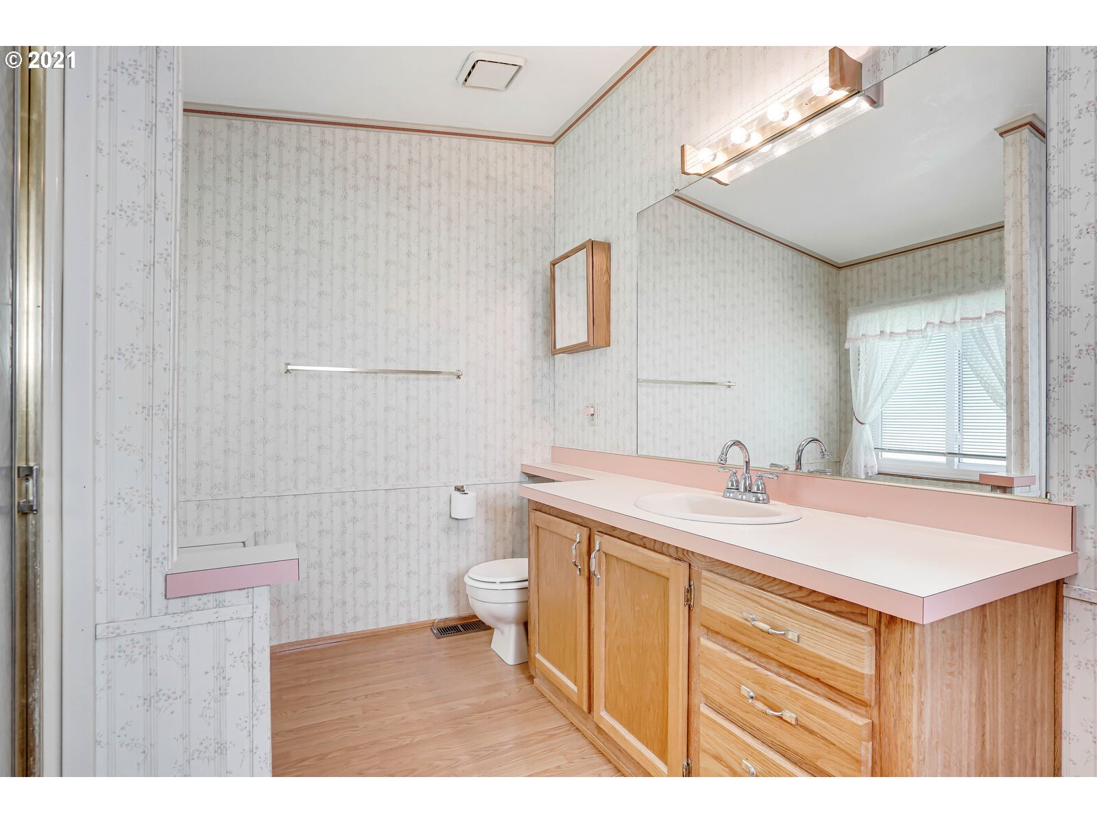 28524 Ridgeway Road Sweet Home, OR 97386 - Photo 24 of 32 Gallery Image 24