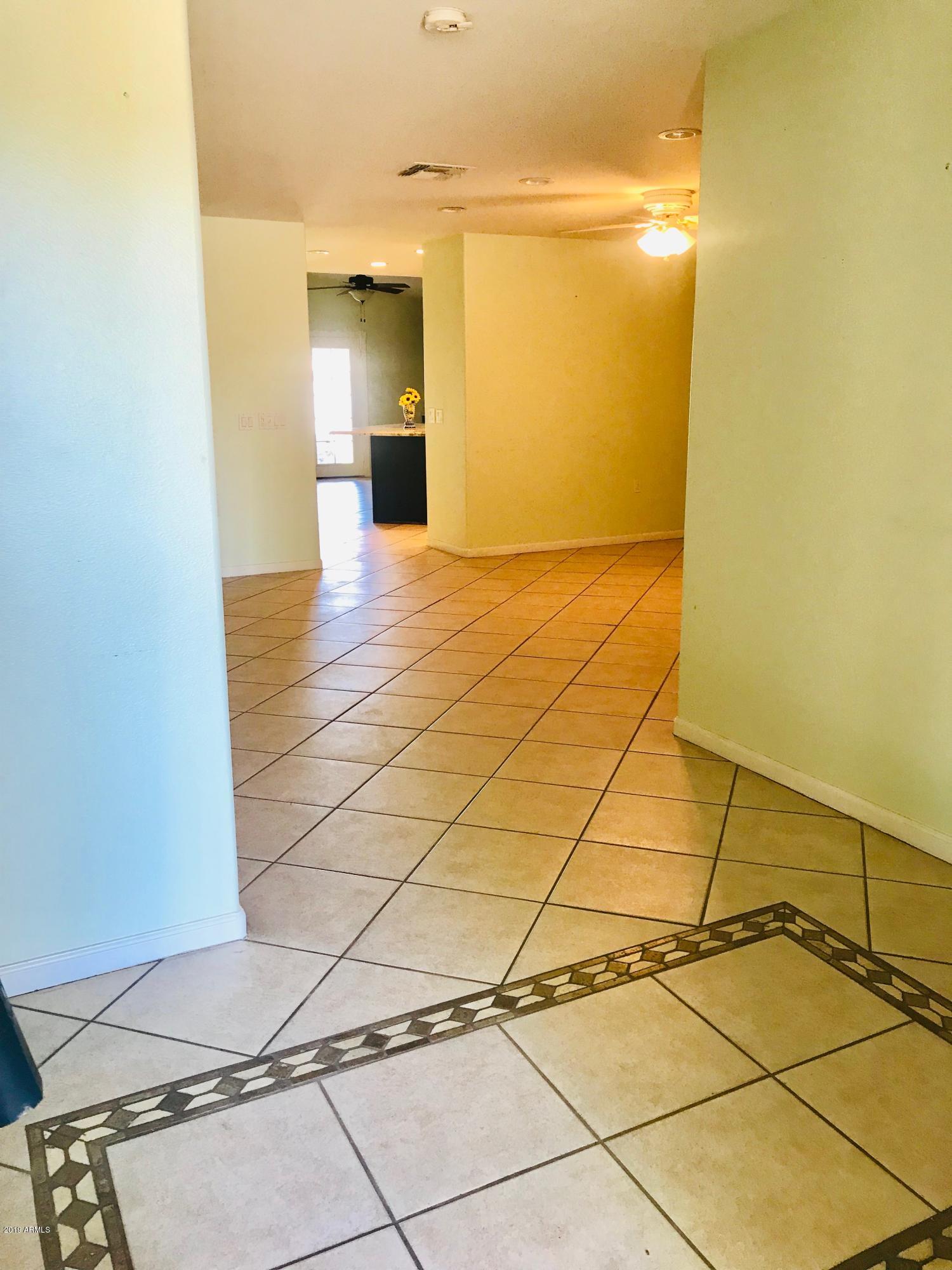 220 West Vineyard Road Phoenix, AZ 85041 - Photo 7 of 67 FOYER