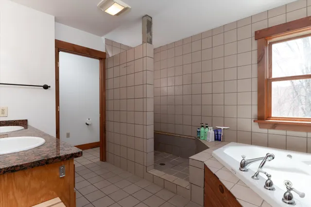 $800,000 | 107-109 Baker Road, Springfield, VT 05156