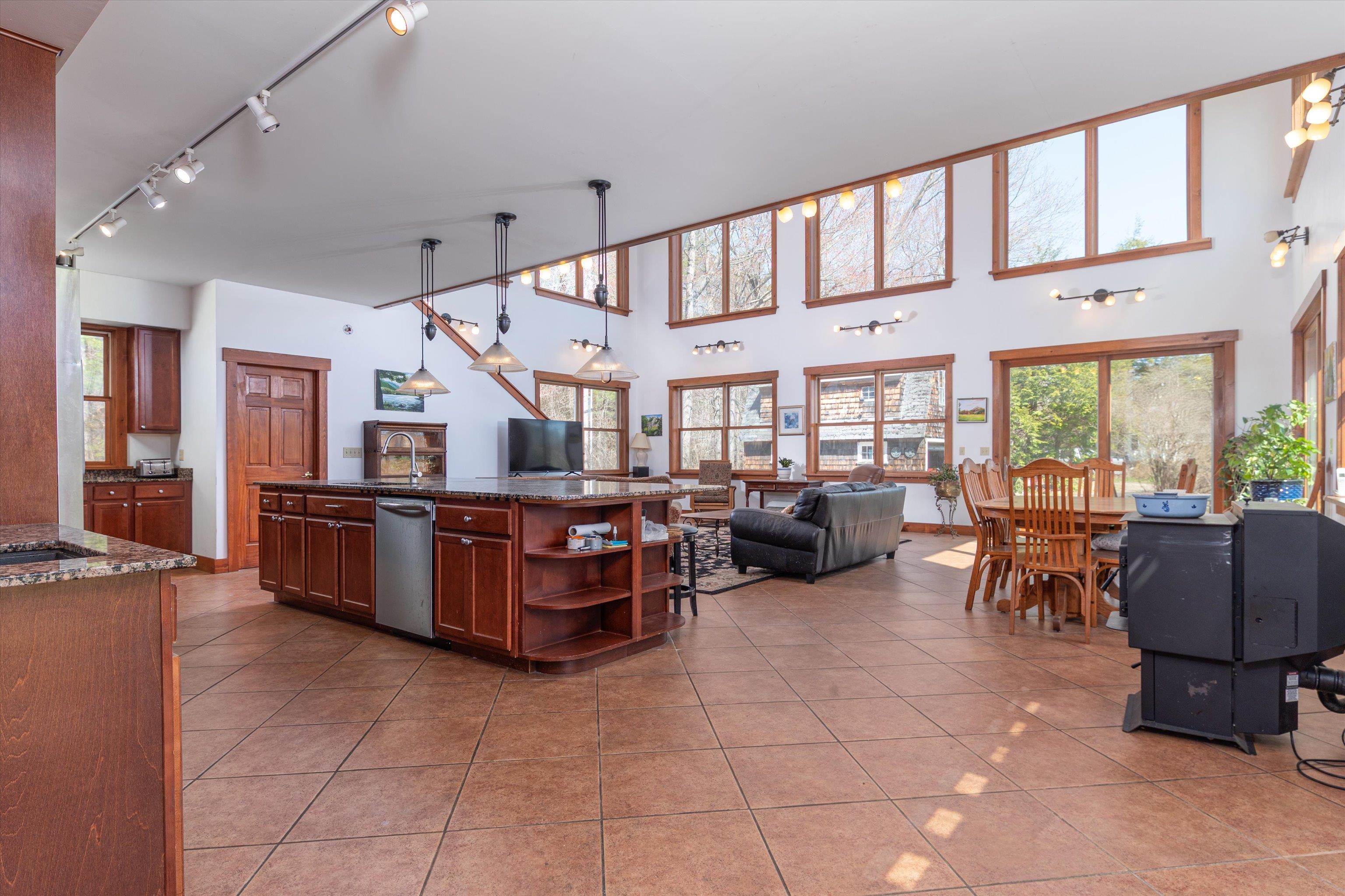 107-109 Baker Road Springfield, VT 05156 - Photo 4 of 60