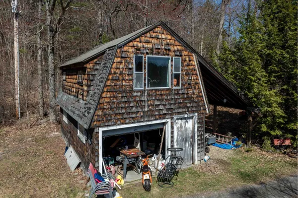 $800,000 | 107-109 Baker Road, Springfield, VT 05156