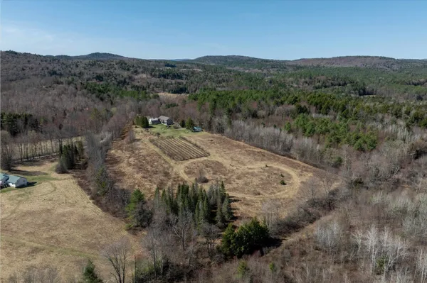 $800,000 | 107-109 Baker Road, Springfield, VT 05156