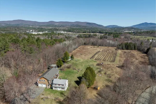$800,000 | 107-109 Baker Road, Springfield, VT 05156