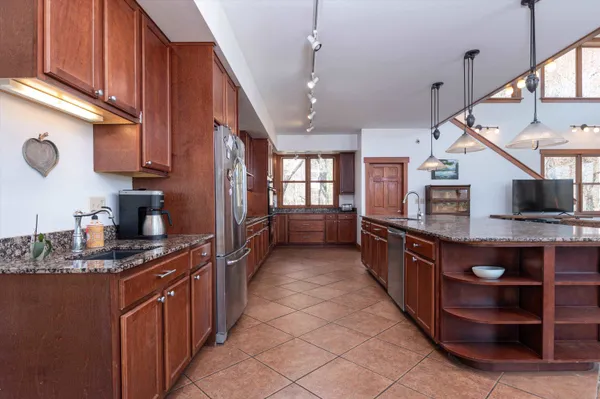 $800,000 | 107-109 Baker Road, Springfield, VT 05156