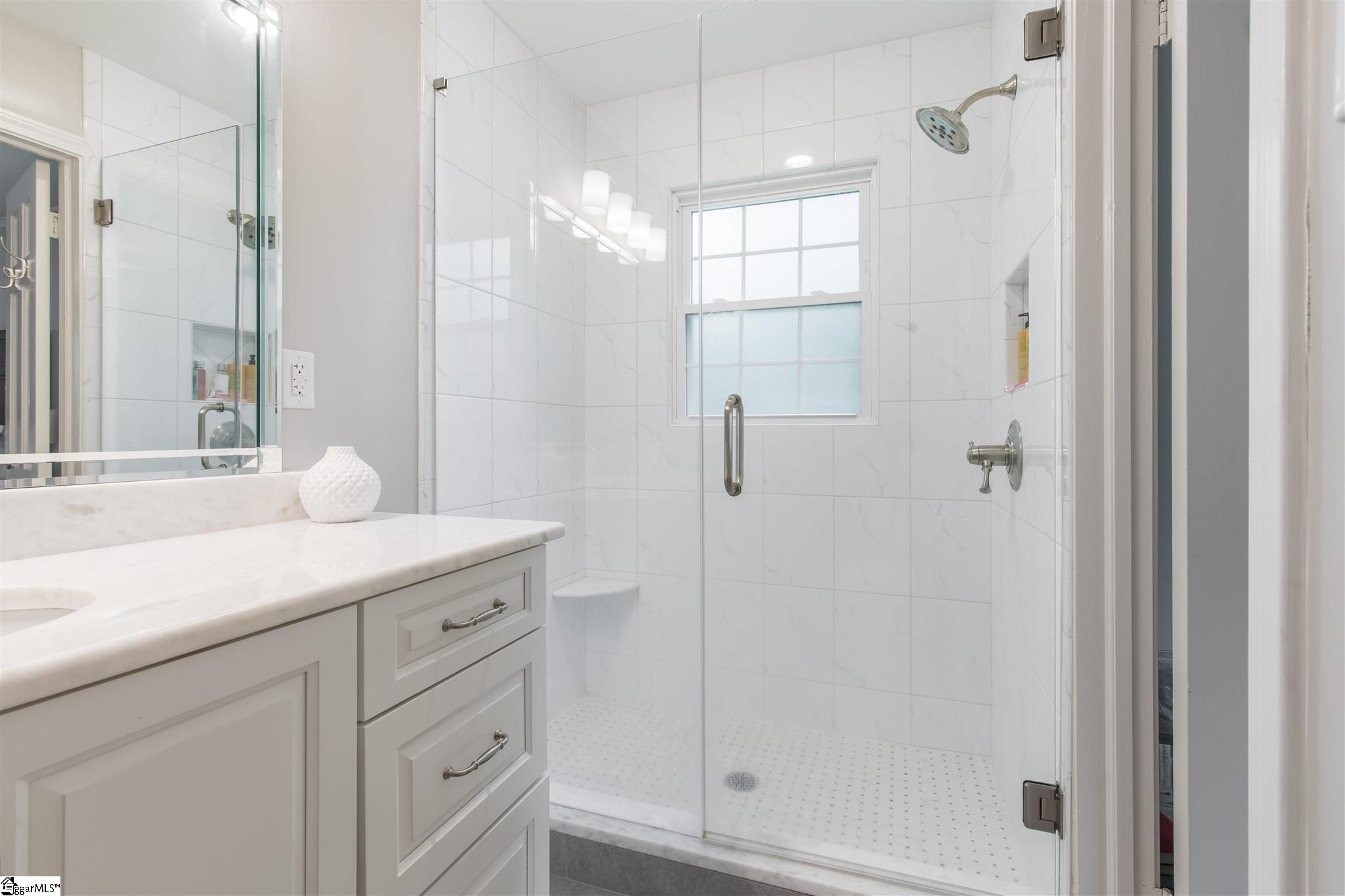 114 Andover Road Greenville, SC 29615 - Photo 12 of 26 Gallery Image 12