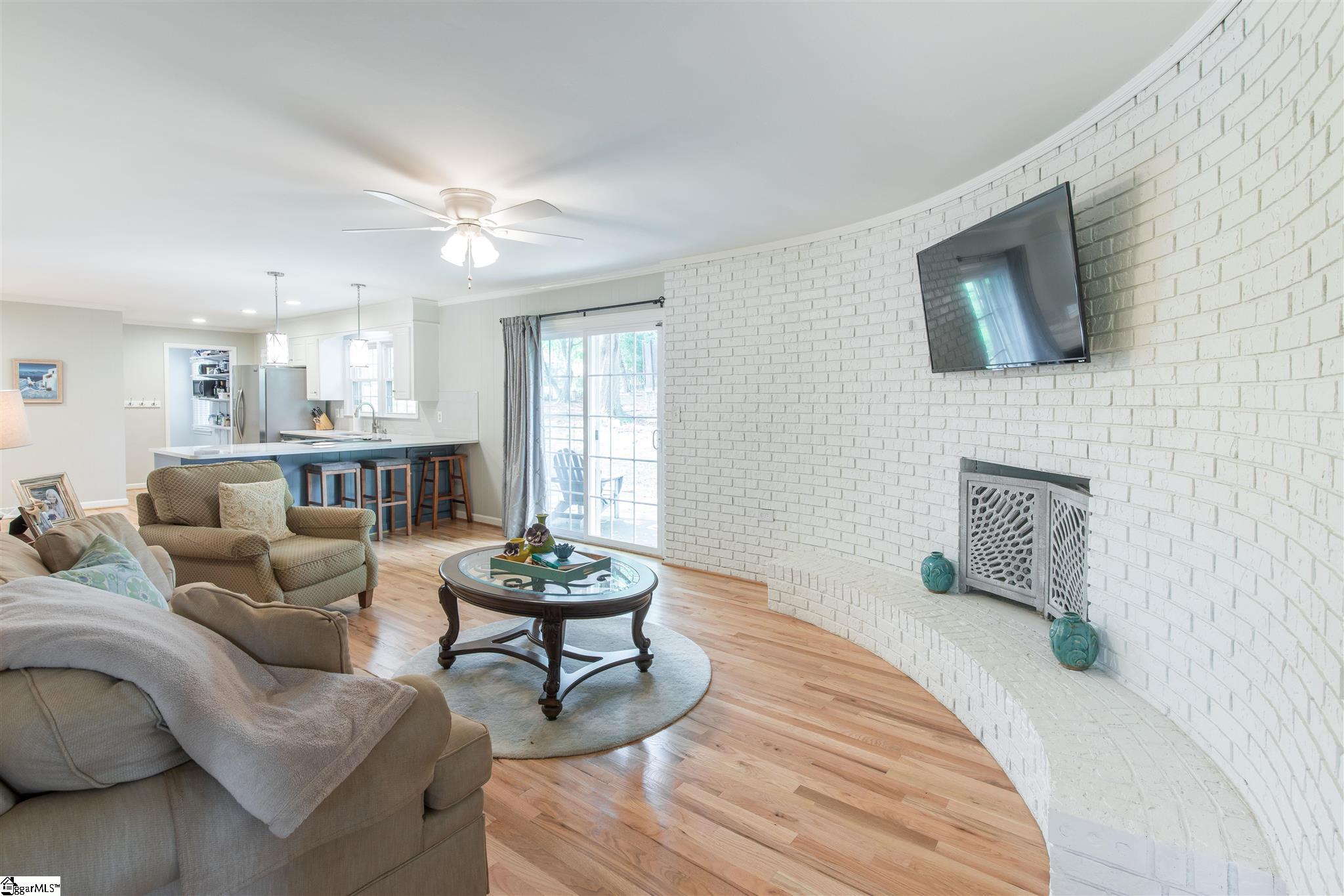 114 Andover Road Greenville, SC 29615 - Photo 4 of 26 Gallery Image 4