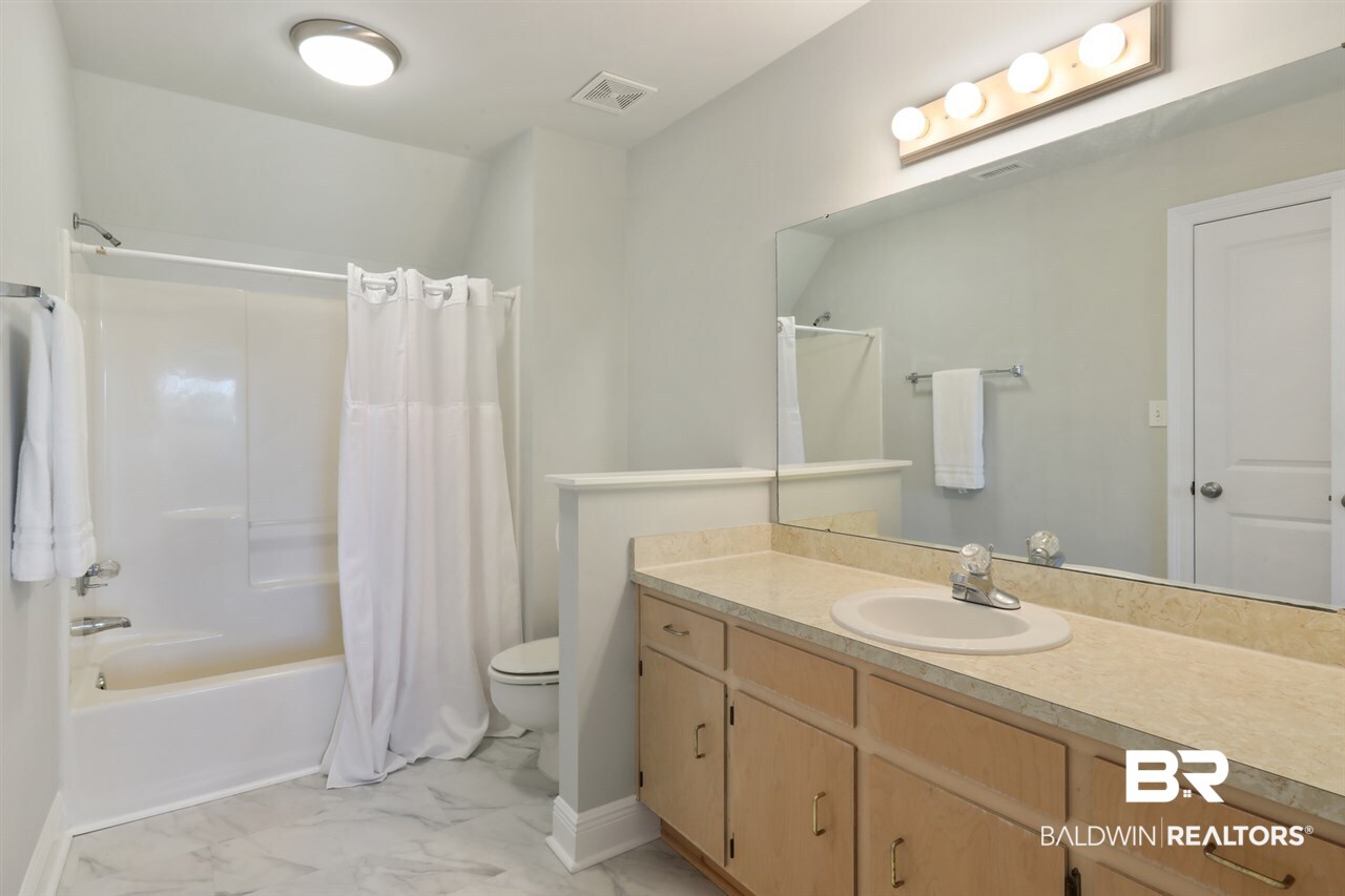 32851 River Road Orange Beach, AL 36561 - Photo 17 of 30 2nd Bedroom Private Bath