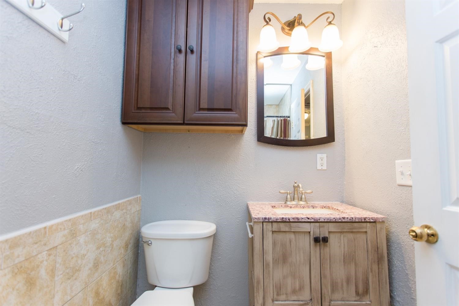 604 Exeter Road Kingsford Heights, IN 46346 - Photo 13 of 17 1500x1000