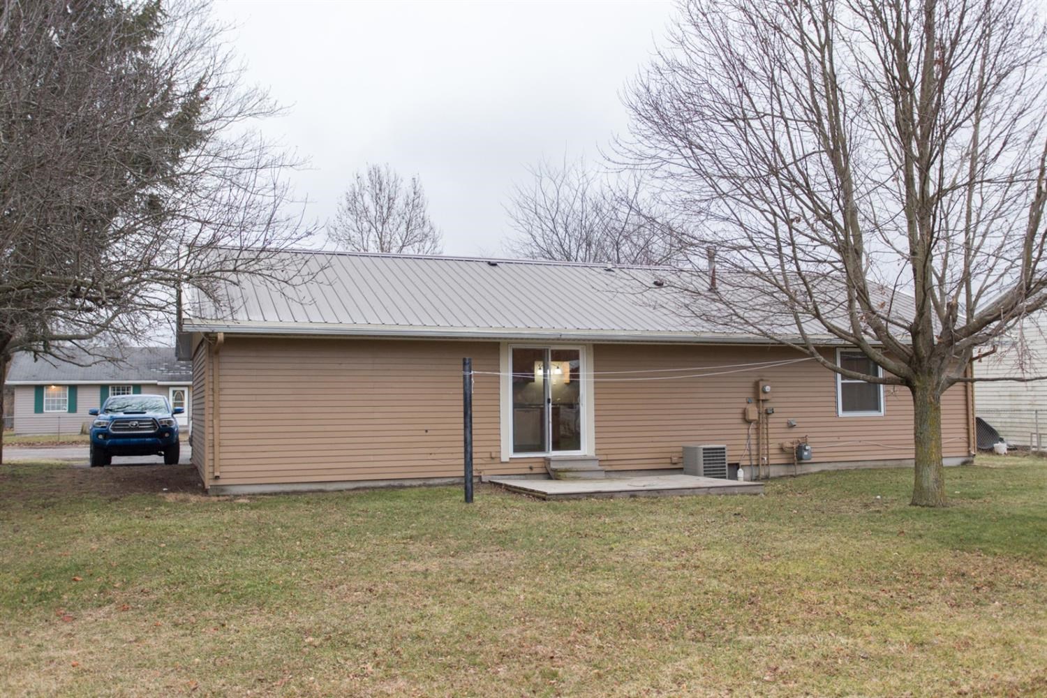 604 Exeter Road Kingsford Heights, IN 46346 - Photo 16 of 17 1500x1000