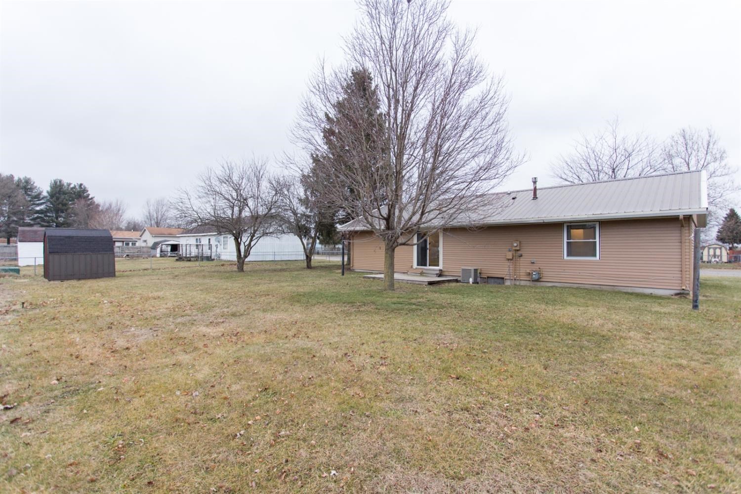 604 Exeter Road Kingsford Heights, IN 46346 - Photo 17 of 17 1500x1000