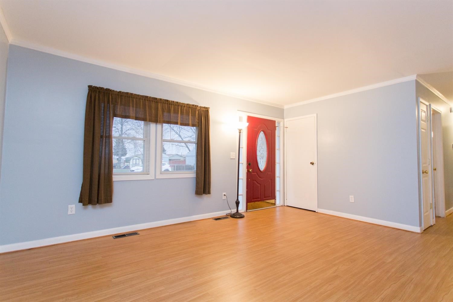 604 Exeter Road Kingsford Heights, IN 46346 - Photo 6 of 17 1500x1000