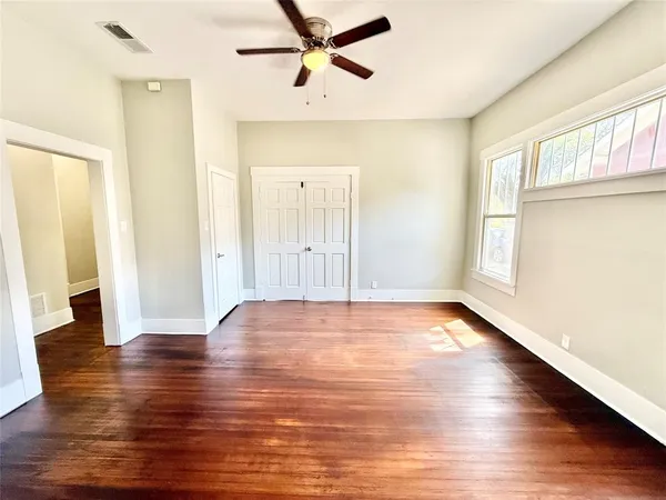 $1,995 | 1201 East Lamar Street, Sherman, TX 75090