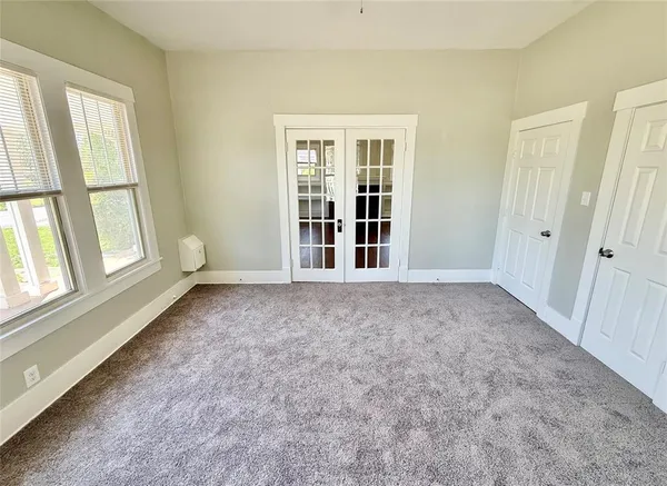 $1,995 | 1201 East Lamar Street, Sherman, TX 75090