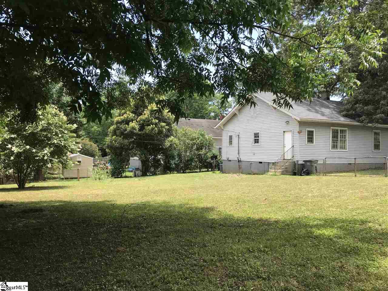 258 Reeves Street Greenville, SC 29605 - Photo 14 of 15 Gallery Image 14