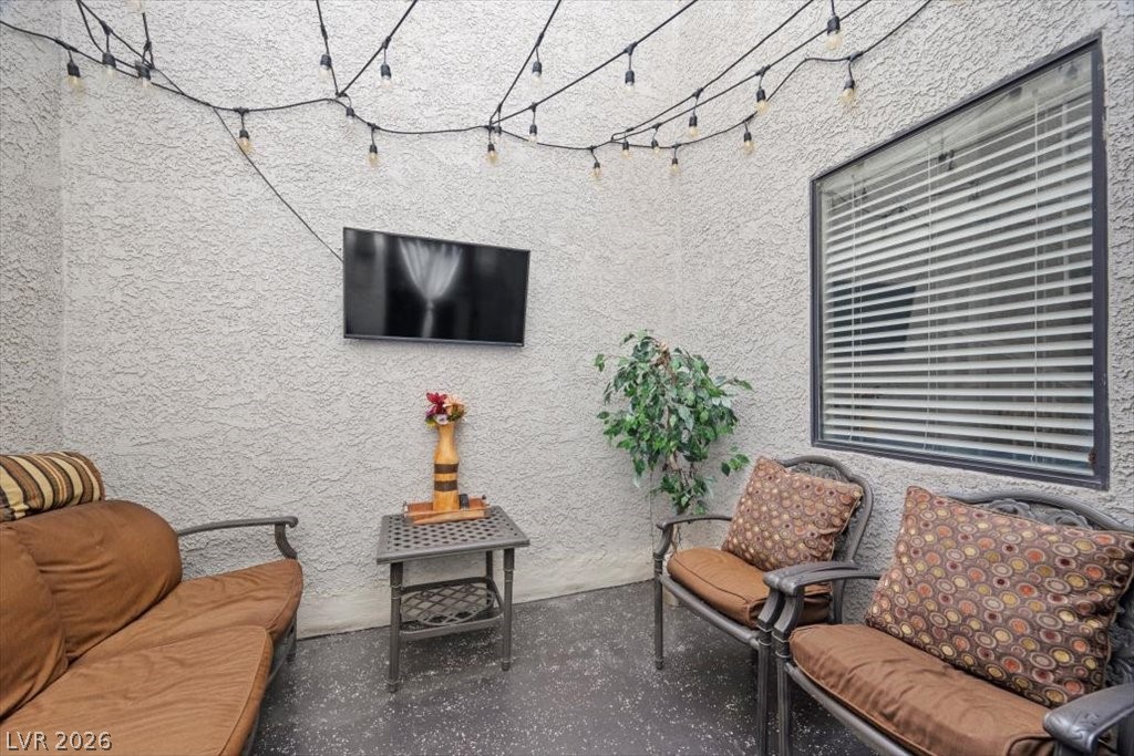 2677 Ruthe Duarte Avenue Las Vegas, NV 89121 - Photo 12 of 33