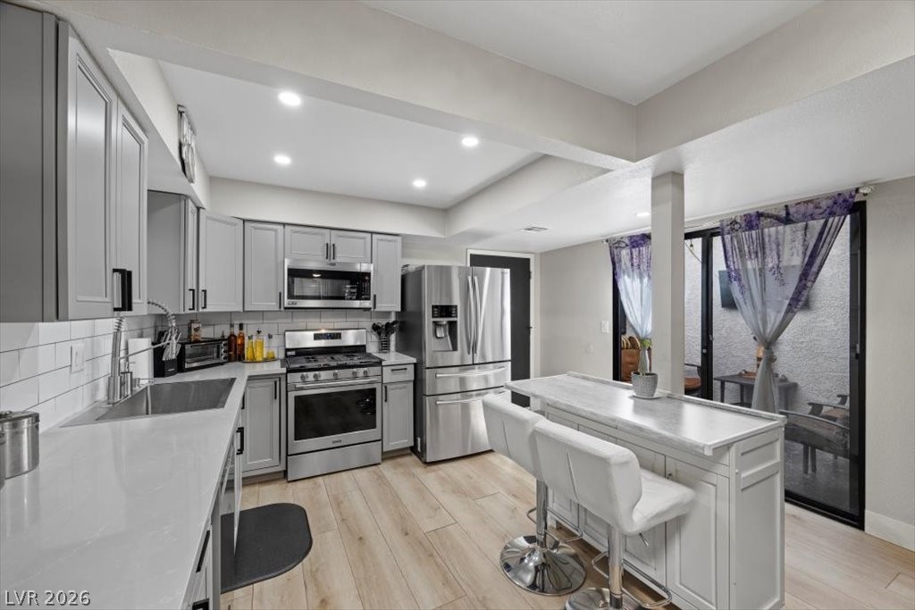 2677 Ruthe Duarte Avenue Las Vegas, NV 89121 - Photo 6 of 33