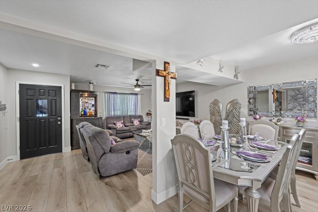 2677 Ruthe Duarte Avenue Las Vegas, NV 89121 - Photo 9 of 33