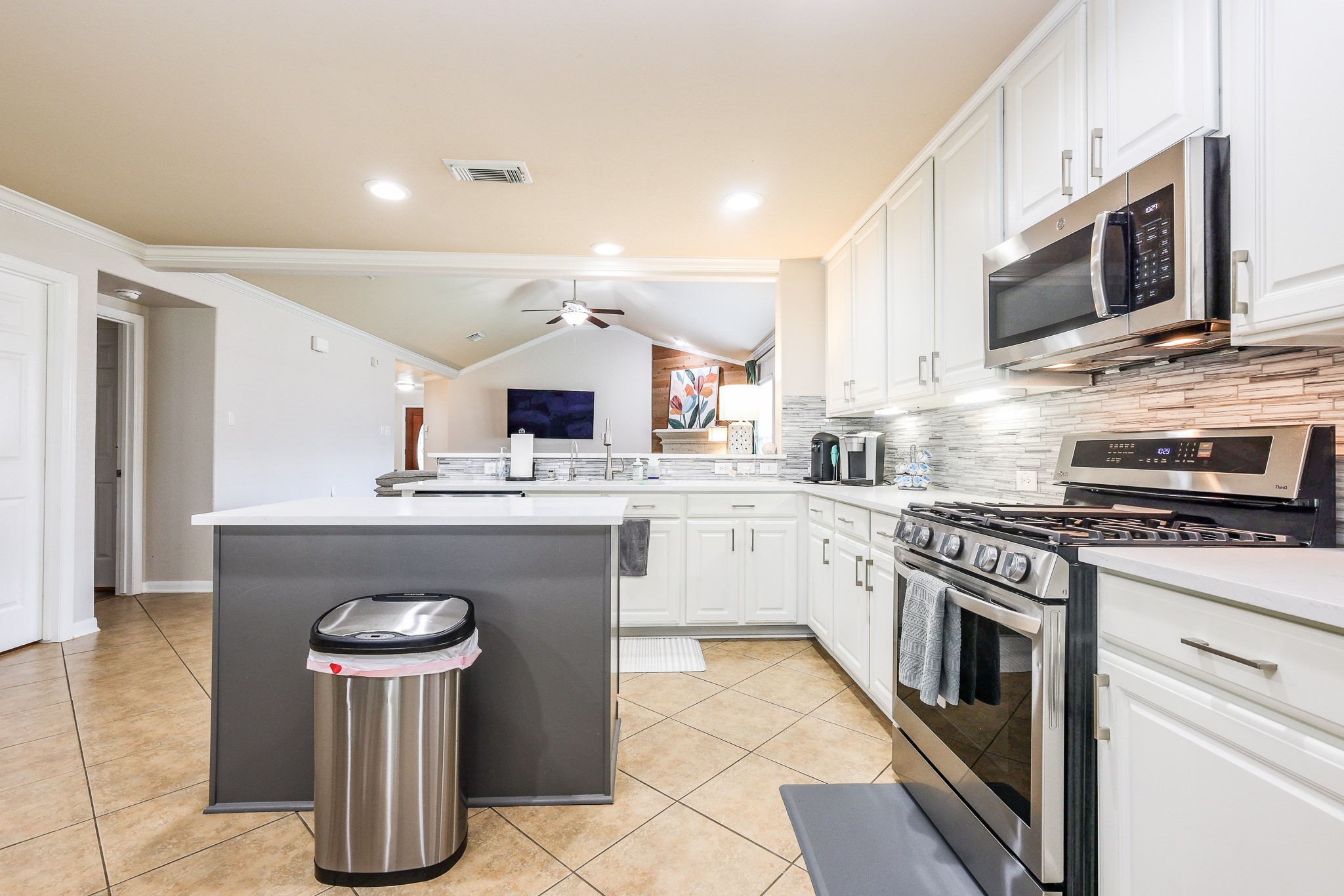 9614 Rex Creek Court Spring, TX 77379 - Photo 13 of 20