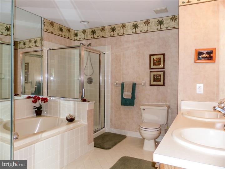1607 Covington Road, Unit 4 Yardley, PA 19067 - Photo 19 of 25 Bathroom