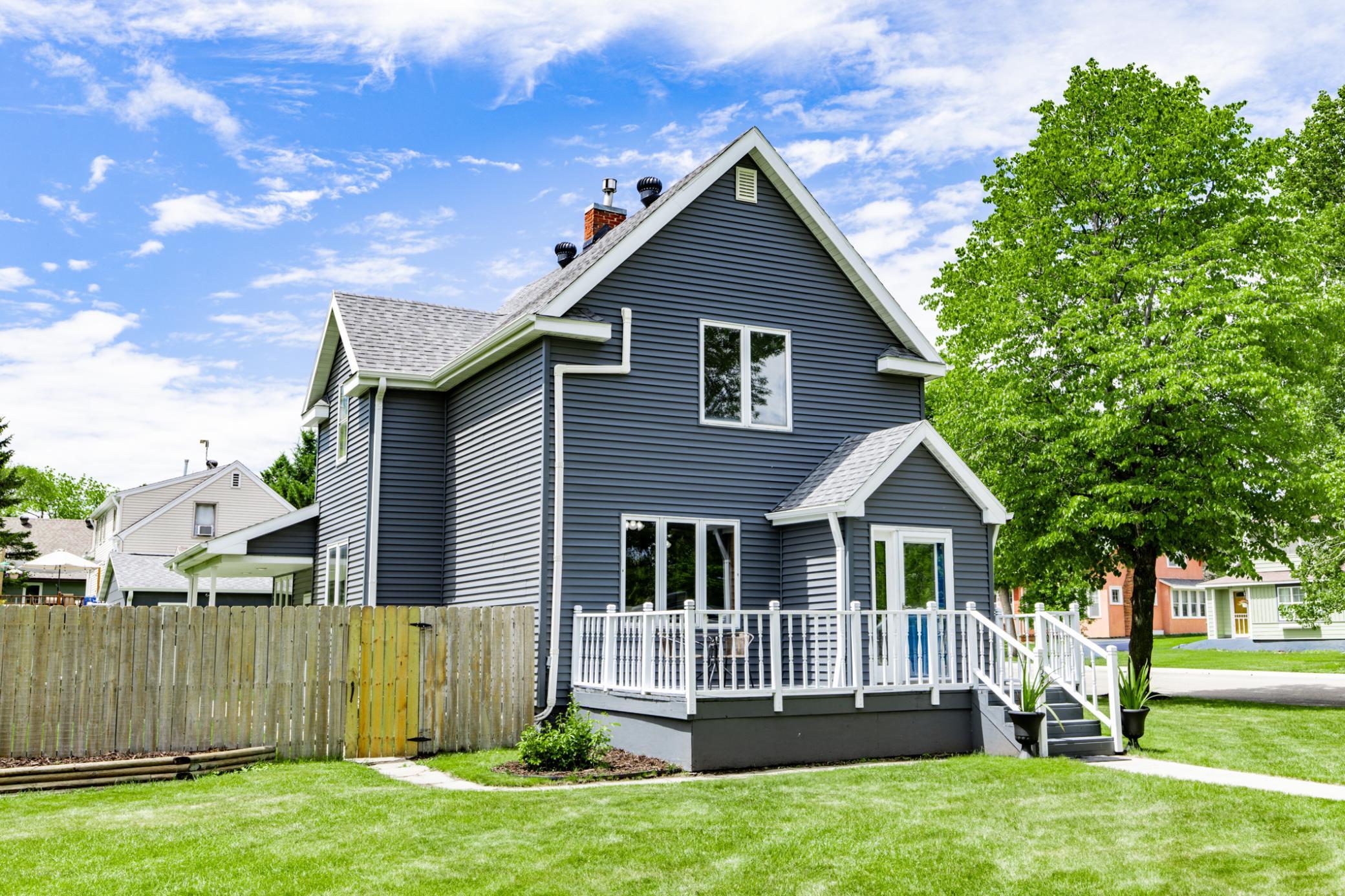 521 9th Street Hawley, MN 56549 - Photo 1 of 20
