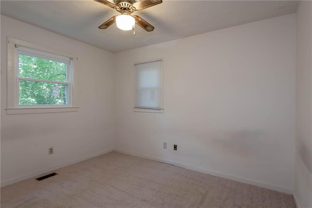 4570 Thad Miller Road Lenoir, NC 28645 - Photo 18 of 31 Gallery Image 18