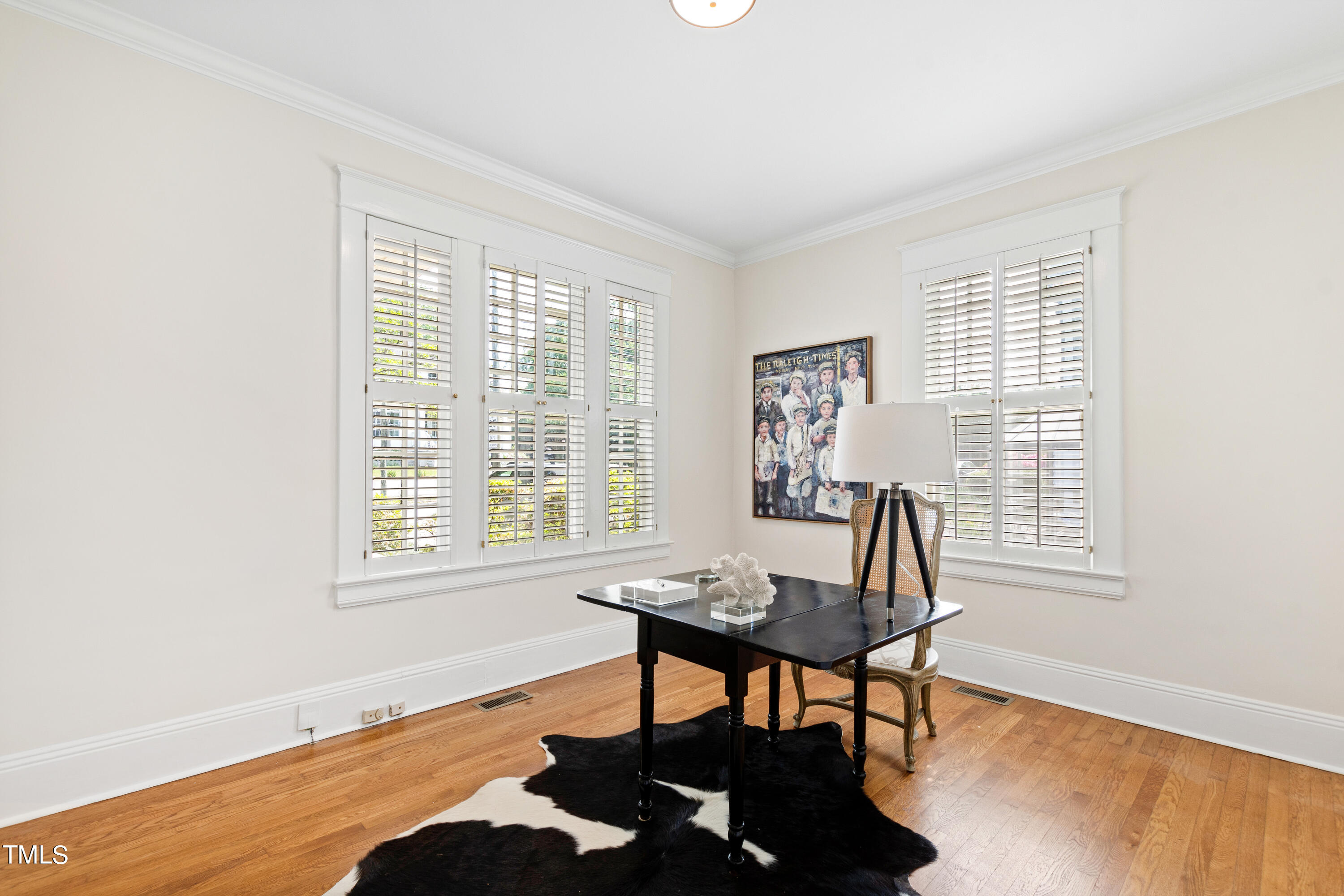 1803 Fairview Road Raleigh, NC 27608 - Photo 22 of 49 a workspace room with furniture and windows