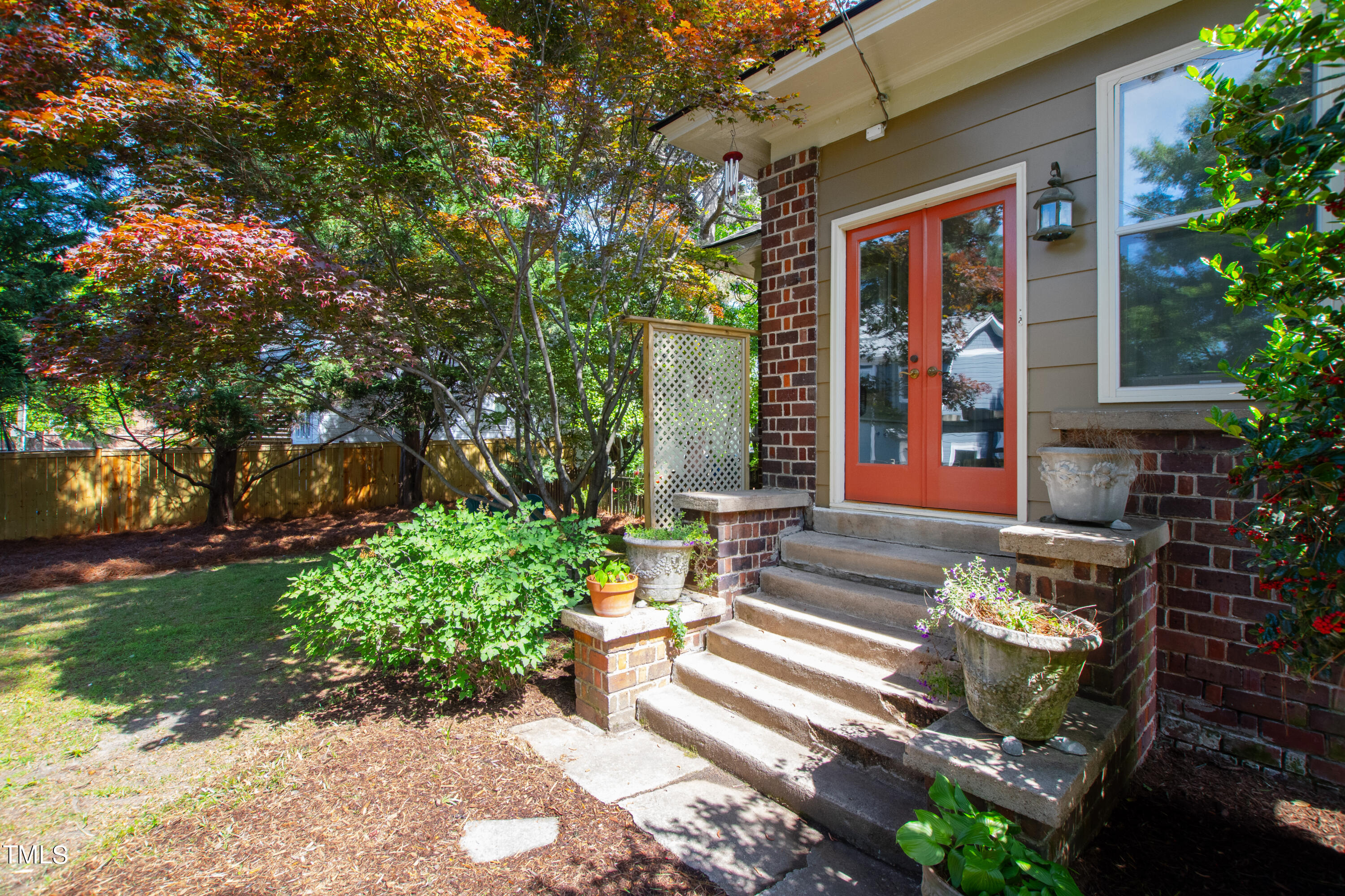 1803 Fairview Road Raleigh, NC 27608 - Photo 39 of 49