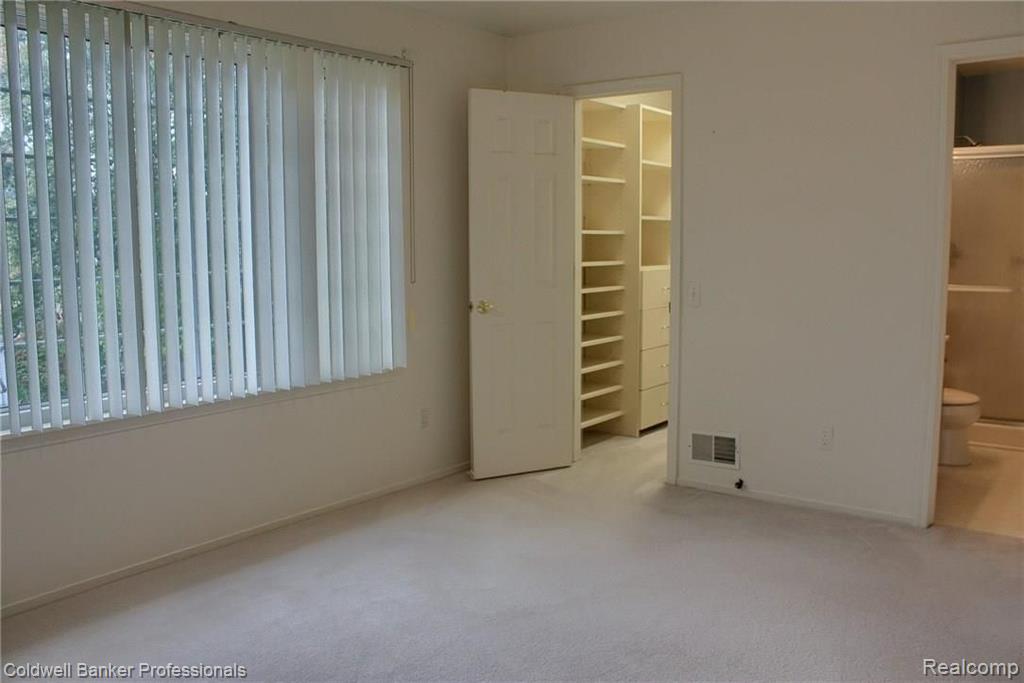 238 Parsons Lane Rochester, MI 48307 - Photo 18 of 30