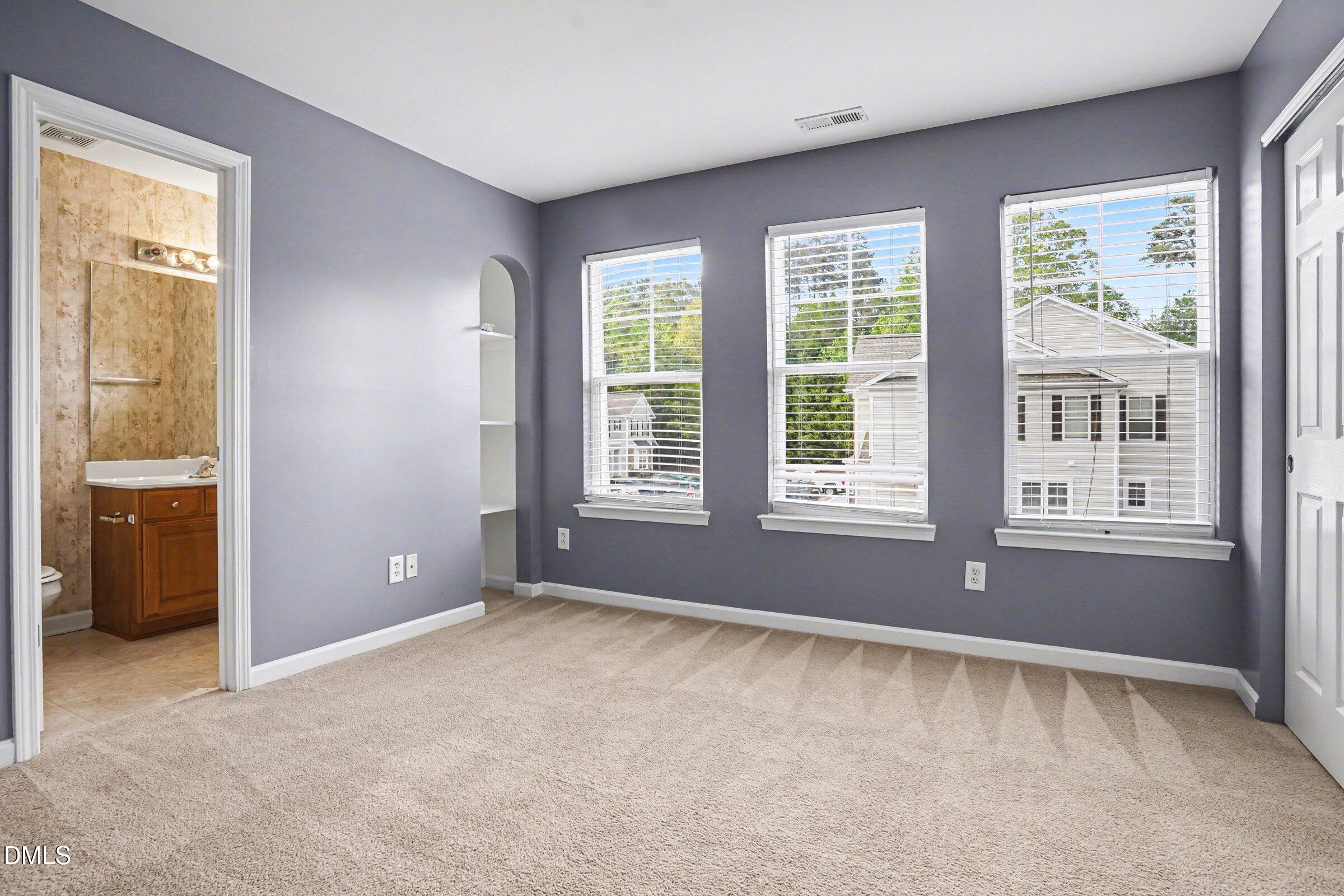 4602 Peyton Hall Way Raleigh, NC 27604 - Photo 21 of 34 019_file_4692